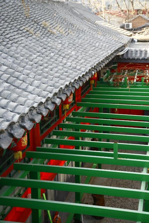 Sitting On The City Walls Courtyard House Hostel Beijing Exterior photo