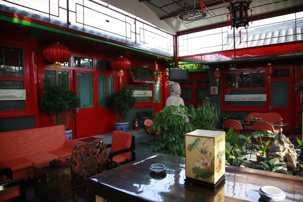 Sitting On The City Walls Courtyard House Hostel Beijing Exterior photo